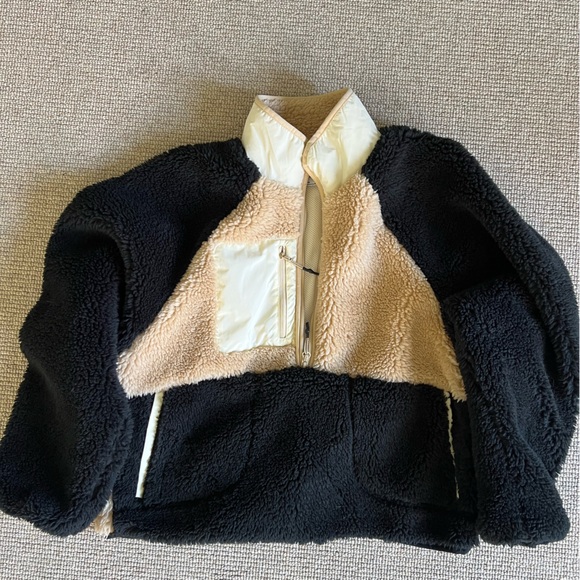 stoic Tops - Stoic Crewneck- Black & Cream